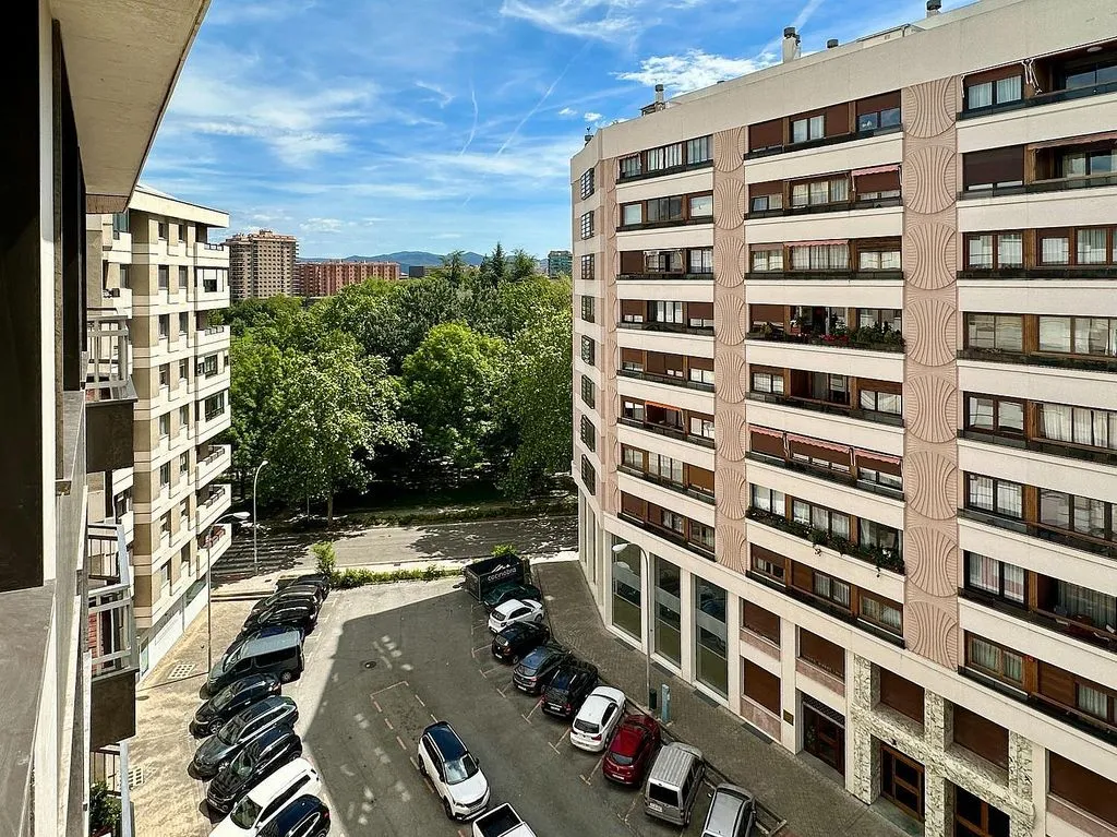 Balcon - Apartment with South View in Pamplona