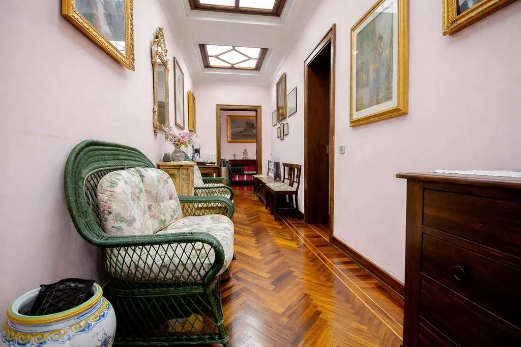 Esik - Luxury Flat with Panoramic Views in Posillipo, Naples
