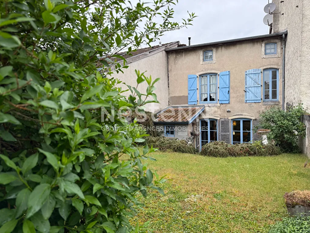 Extérieur - Maison de Ville avec Jardin à Verdun
