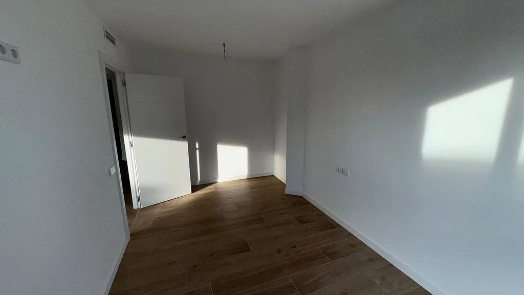 Pièces - Modern Flat with Terrace in Pineda de Mar Centre