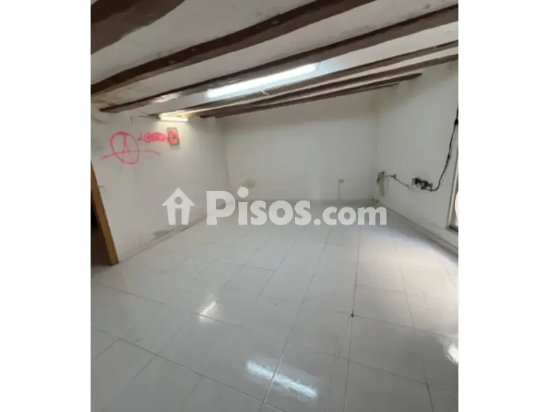 Garage - House for Renovation with Potential in Alberite