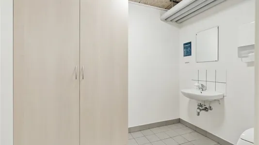 Salles de bain - Office Space with Parking in Odense SØ