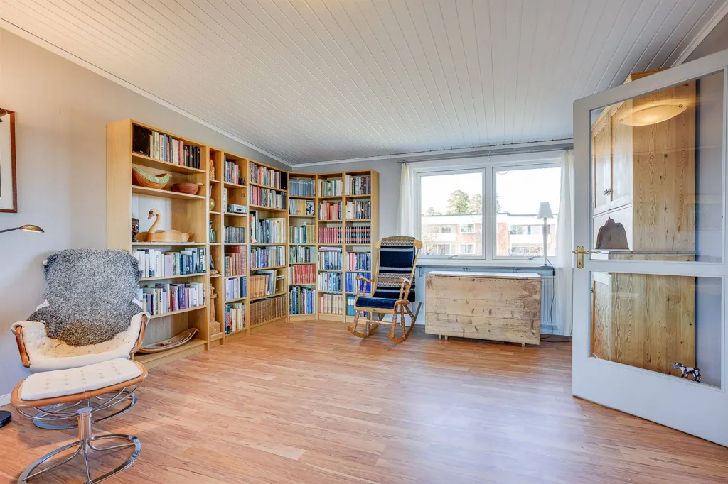 Kabinet - Rustic Chain House near Umeå University