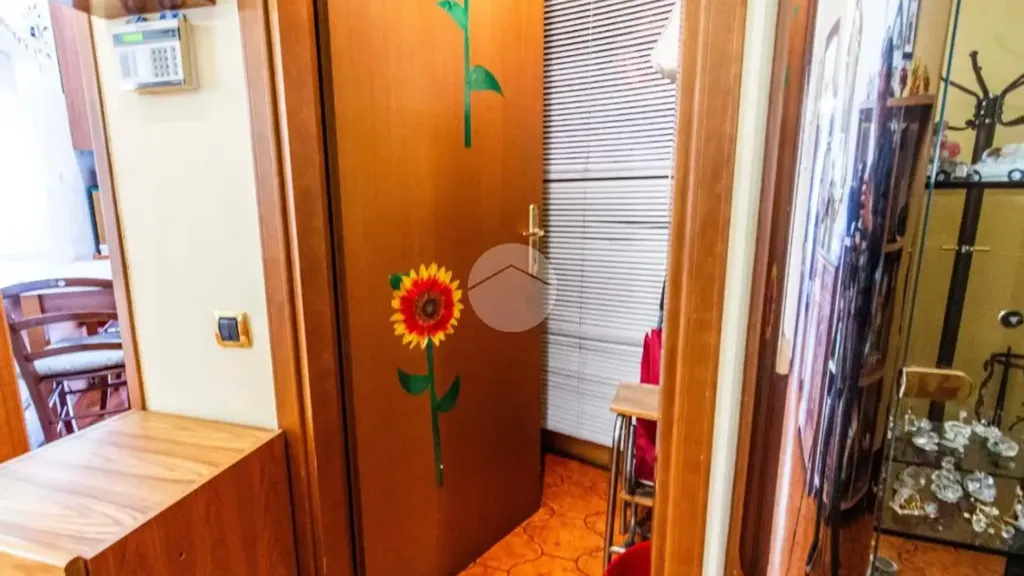 hallway_entrance
