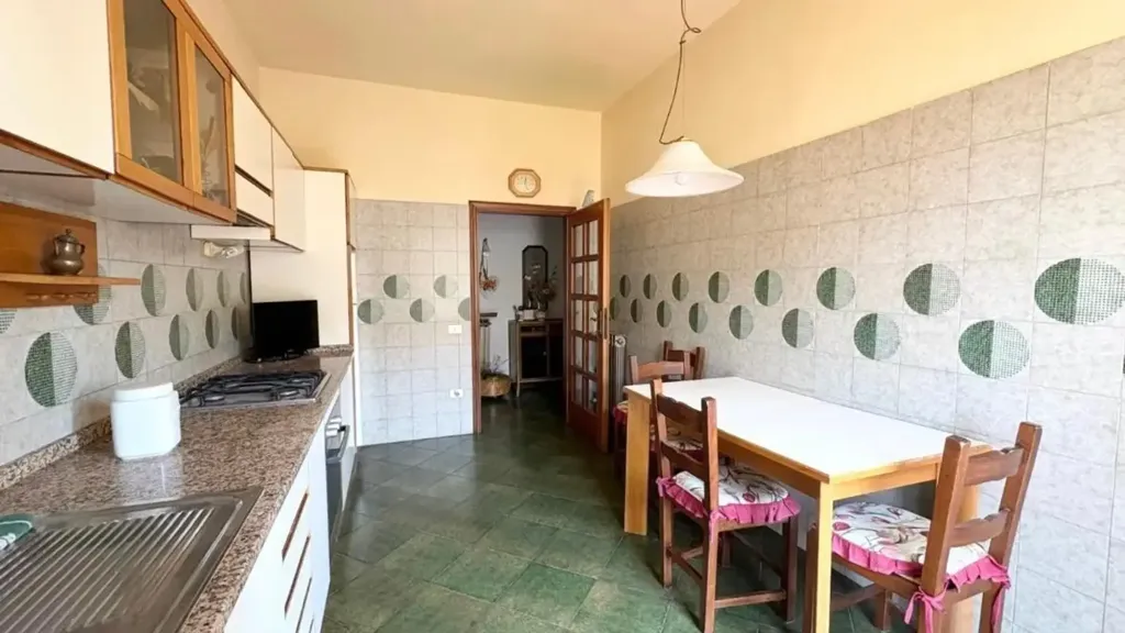 Sala da pranzo - Apartment with Terraces in Sovigliana, Vinci