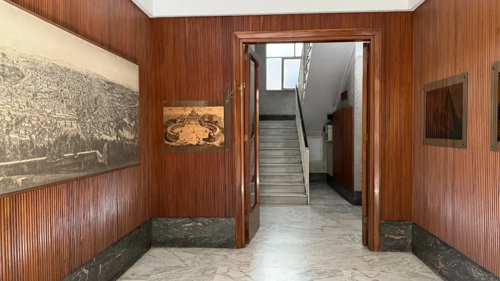 Ingresso - Exclusive Penthouse with Panoramic Terrace in Rome