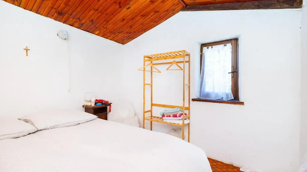 Bedrooms - Stone Cottage with Terrace in Borgata Marchetti