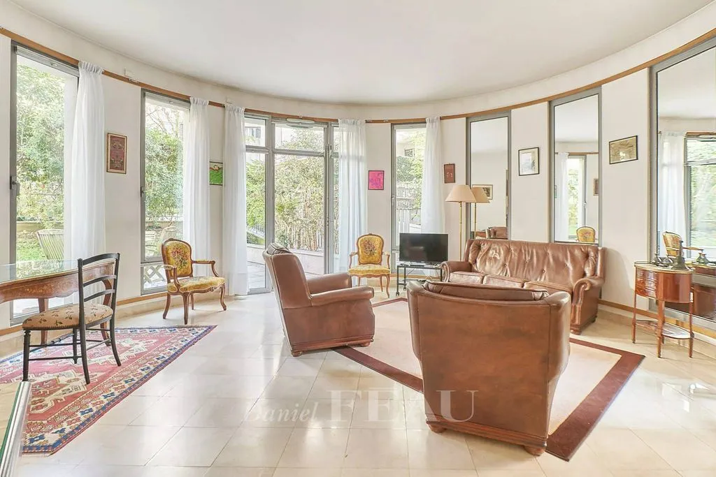 Elutuba - Luxury Flat with Garden in Paris