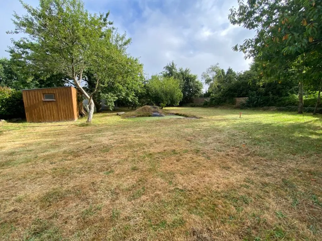 Aed - Constructible Plot with Privacy in Baye