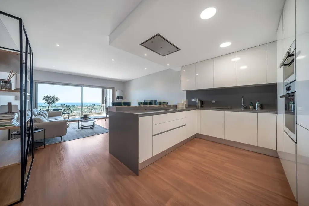 Kitchen - Modern Apartment with Sea View in Albufeira