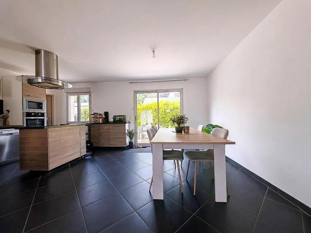 Cuisine - Maison de 5 Pièces avec Terrasse à Beaumont