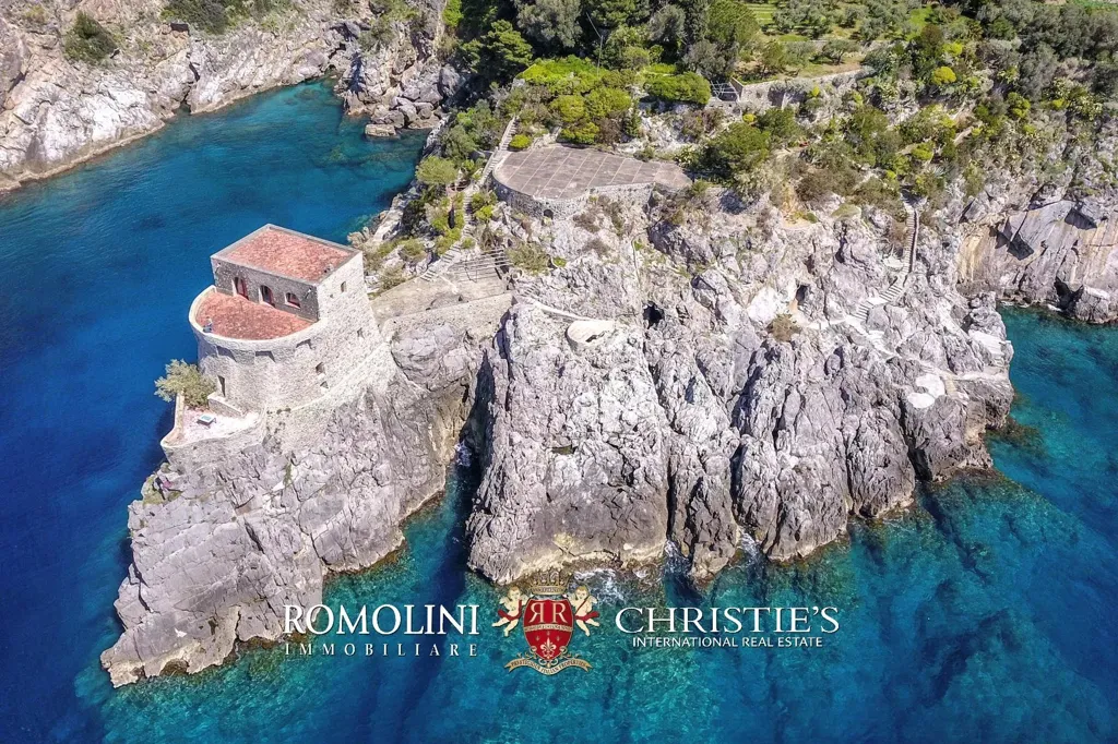 Välivaade - Waterfront Villa with Sea Access on Amalfi Coast