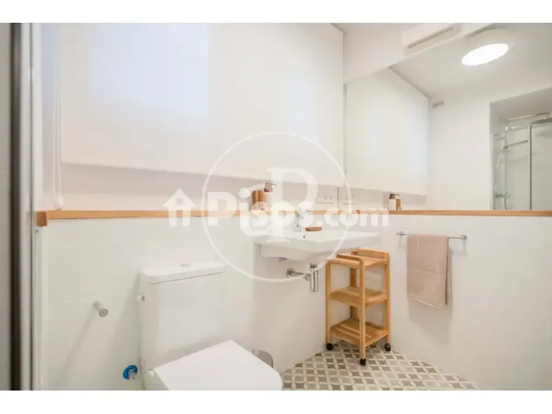 Salles de bain - Apartment with Balcony in Barcelona Centre
