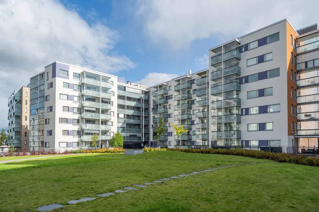 Aed - Modern Apartment with Balcony in Tikkurila, Vantaa