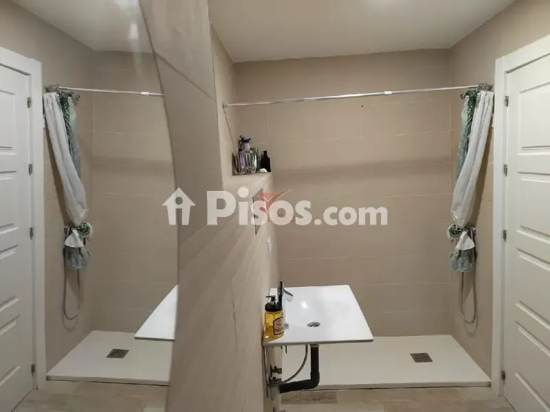 Salles de bain - Reformed Apartment with Patio in Cuenca