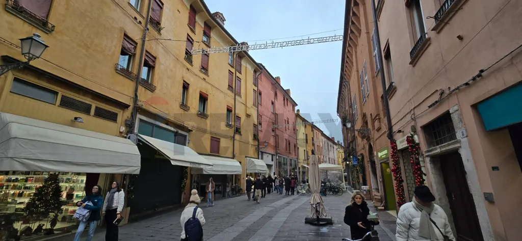 Established Bar in Ferrara's Historic Centre