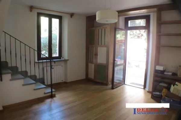 Toad - Recently Refined Villa with Private Courtyard in Rosignano Marittimo