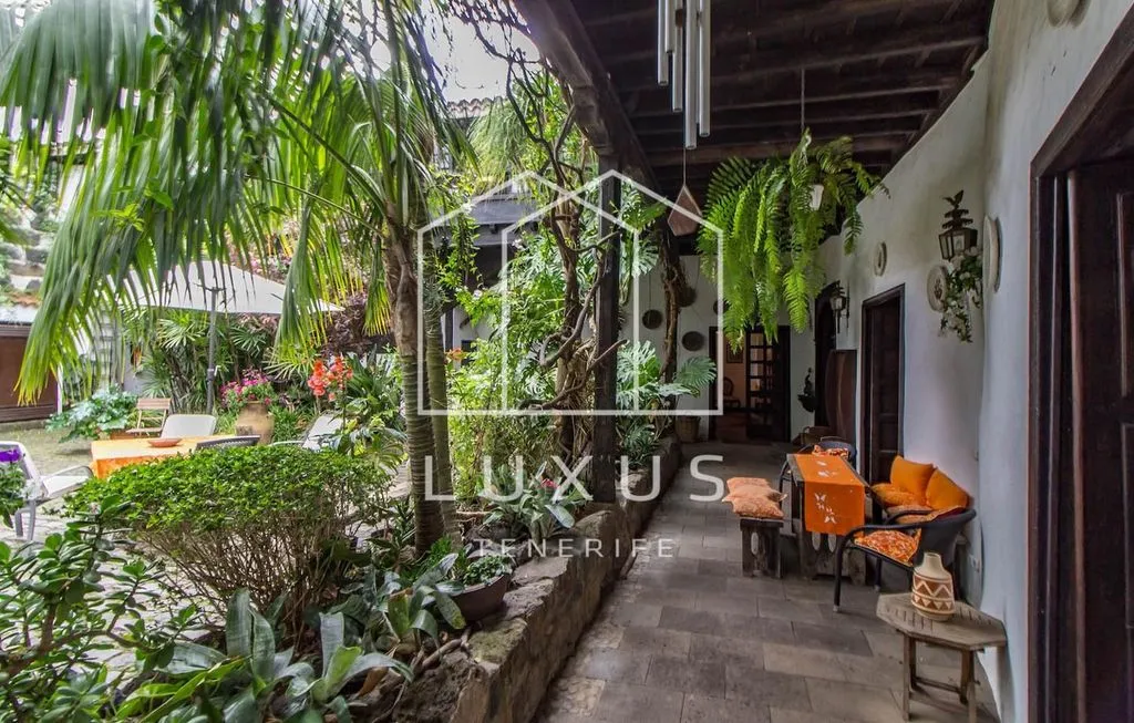 Giardino - Historic Villa with Pool in Tacoronte
