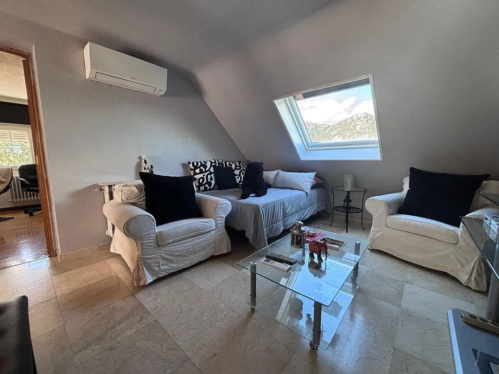 Rooms - Chalet with Pool and Terrace in El Boalo