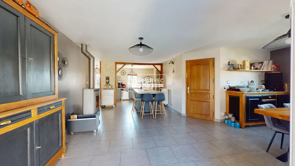 Sala da pranzo - Detached House with Pool in Quiet Village
