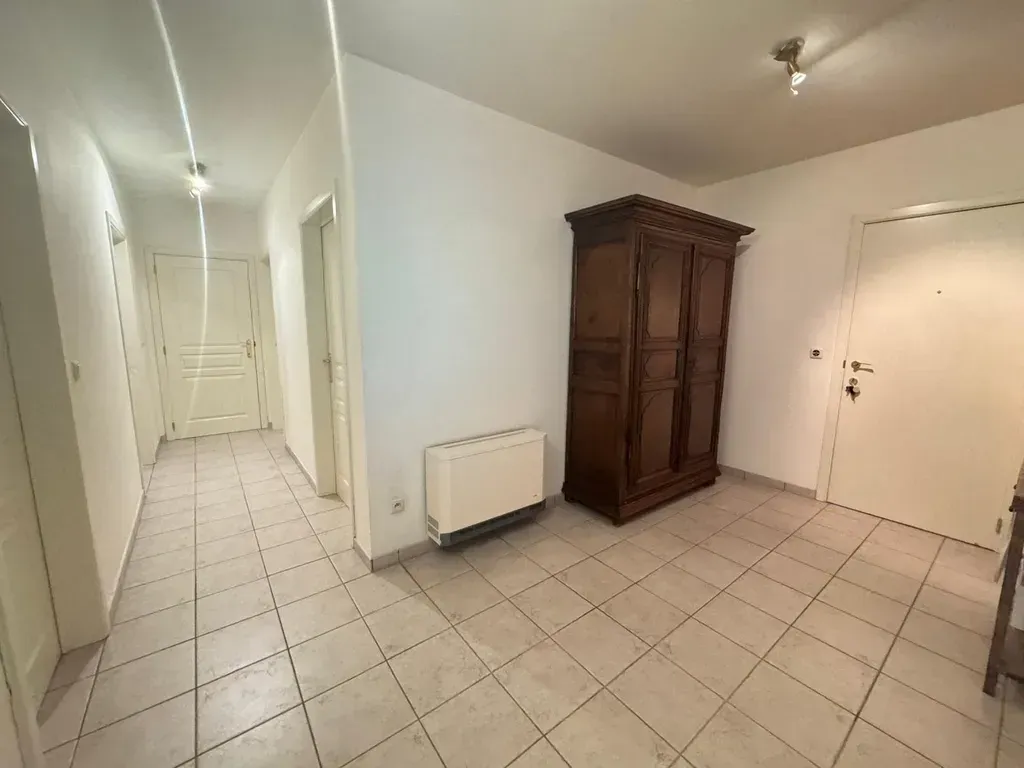 Hallway - Spacious Apartment with Terrace in Genk