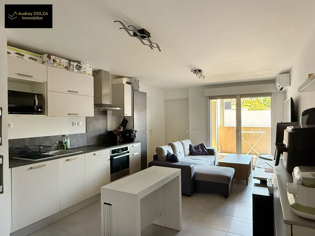 Cuisine - Appartement T3 Récent avec Terrasse à Berre-l'Étang