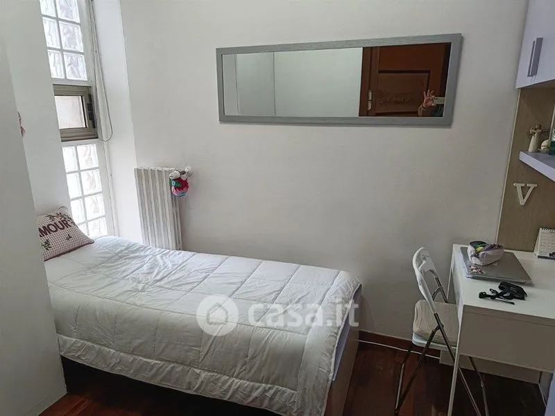 Chambres - Restored Apartment with Balconies in Como Borghi