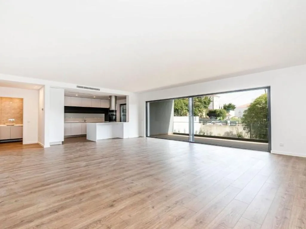 Living Room - Luxury Duplex with Pool in Estoril