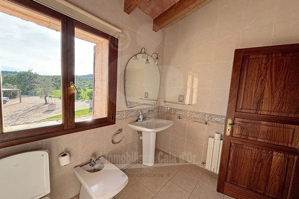 Bagni - Rustic Farmhouse with Pool in Son Mesquida