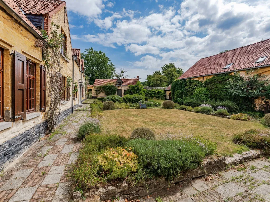 courtyard