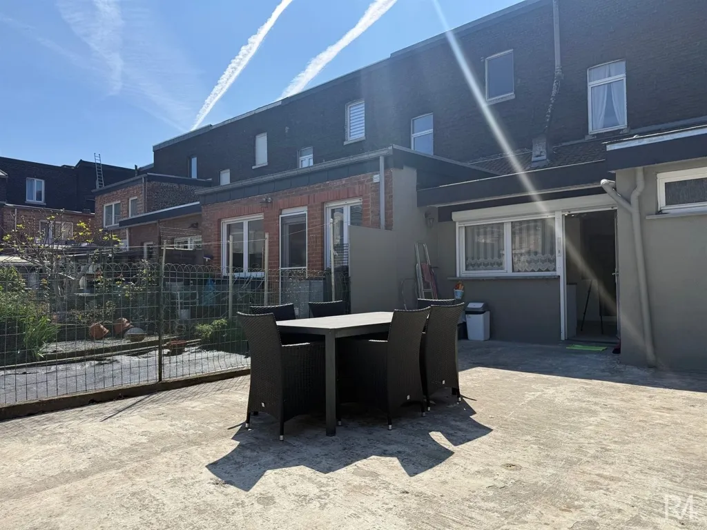 Jardin - Maison Semi-Détachée avec Terrasse à Saint-Nicolas
