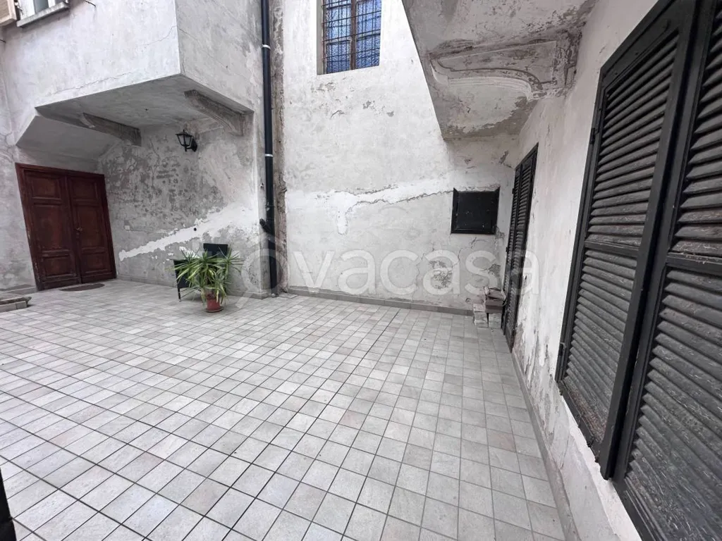 Jardin - Apartment with Terrace in Carmagnola Centre