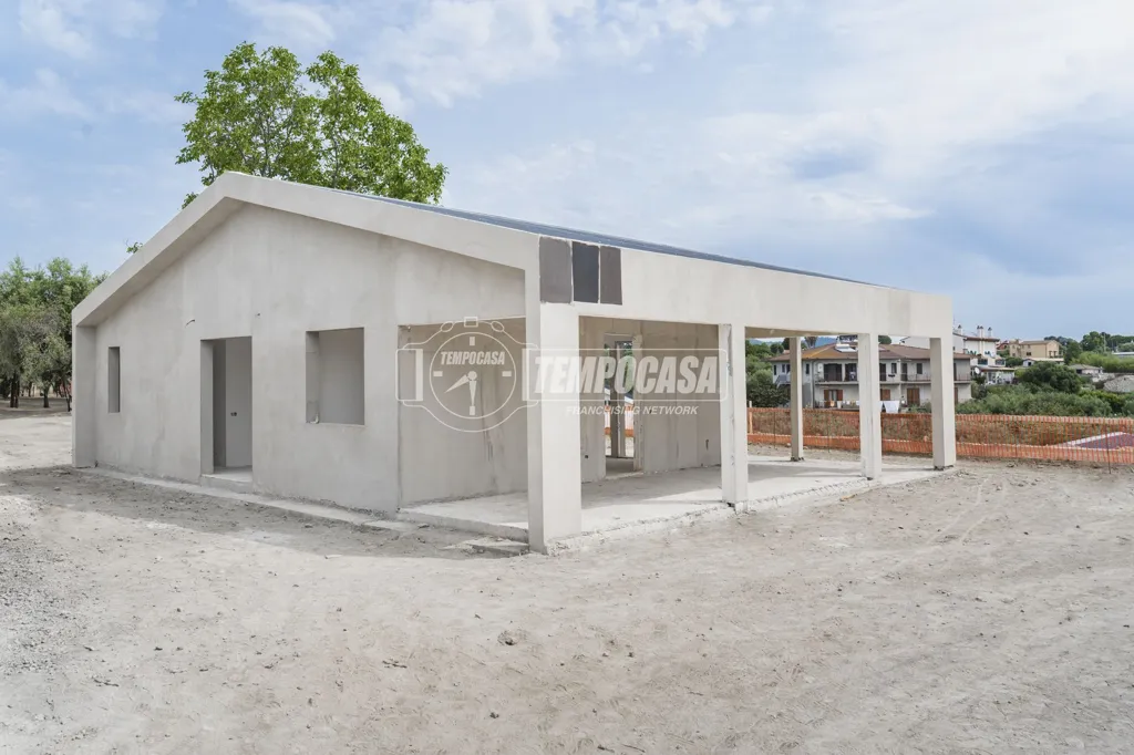 Esterno - Contemporary Villa with Private Garden in Formello