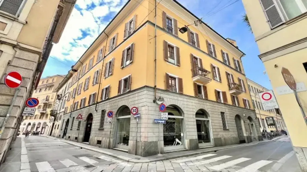 Välivaade - Luxury Flat with Four Exposures in Milan
