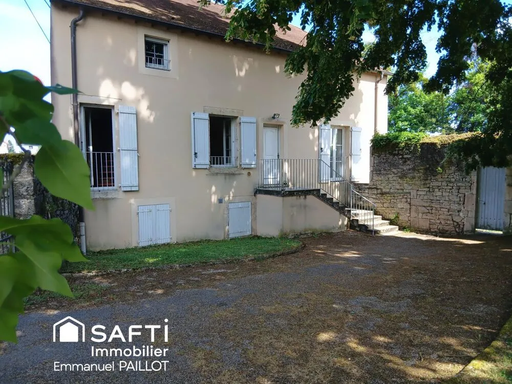 Extérieur - Appartement Triplex avec Parking dans le Quartier des Commards