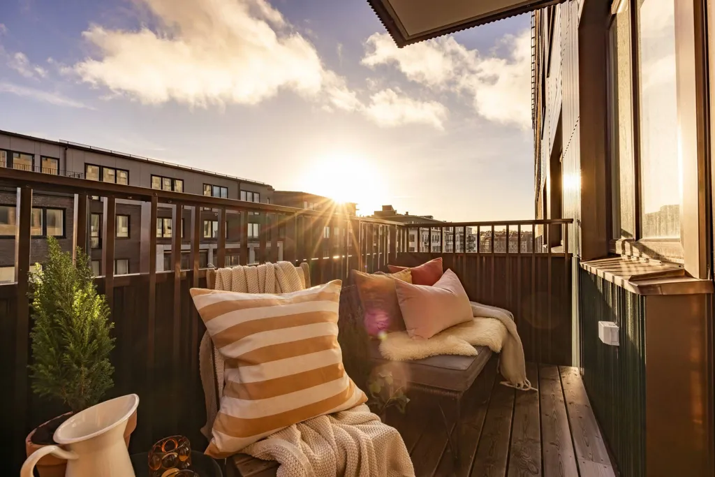 Balcon - Modern Flat with Sunny Balcony in Lindholmen