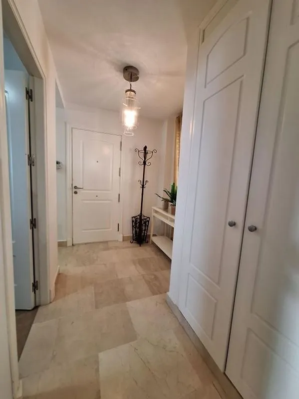 Entrée - Apartment with Pool and Terrace in Alcaidesa