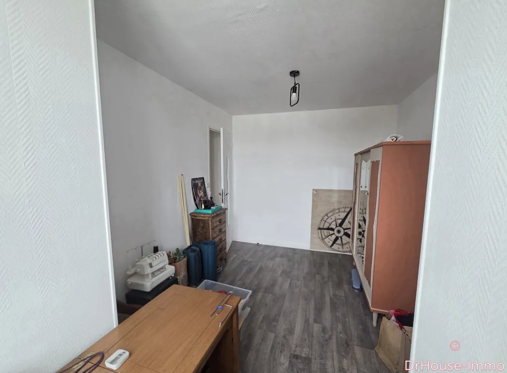 Chambres - Appartement avec Revenus Locatifs à Troyes