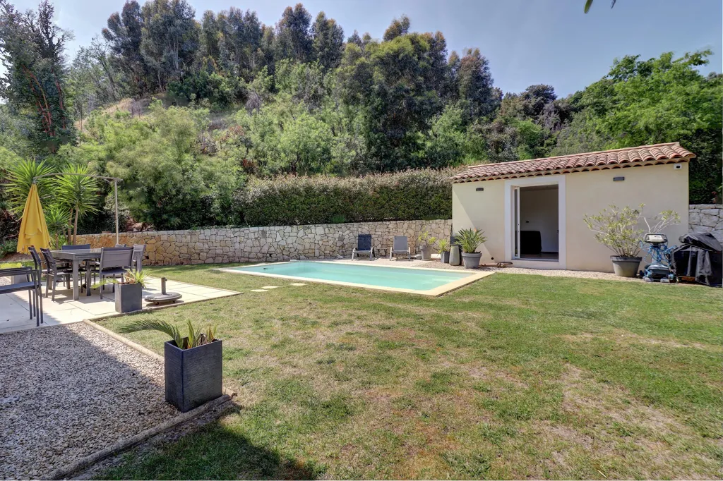Bassein - Villa with Pool and Studio in 3,652m² Garden