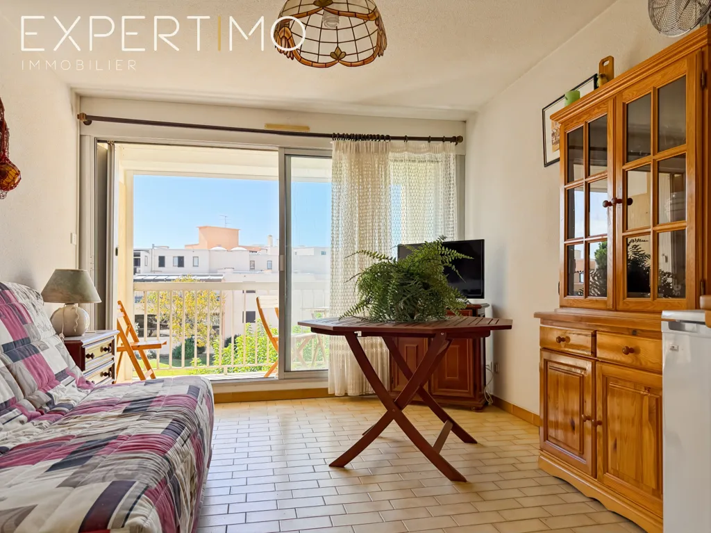 Séjour - Studio Cabine avec Parking à Proximité de la Mer au Grau-du-Roi