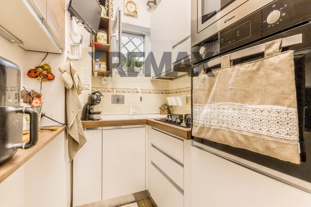 Cuisine - Ristrutturato Triplex with Terrace in Roma