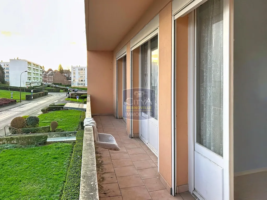 Rõdu - Flat with Balcony in Saint-Quentin