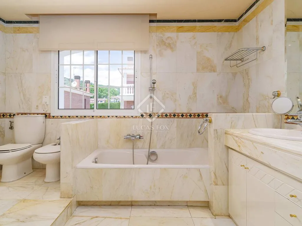 Vannitoad - Luxury Villa with Sea View in Vilassar de Dalt