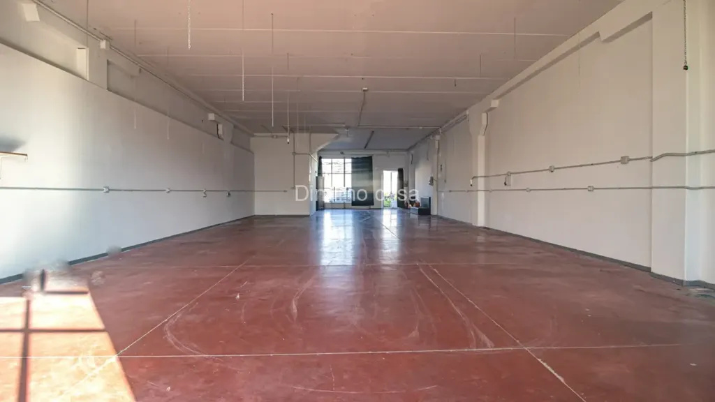 Pièces - Apartment with Industrial Warehouse in Carmignano