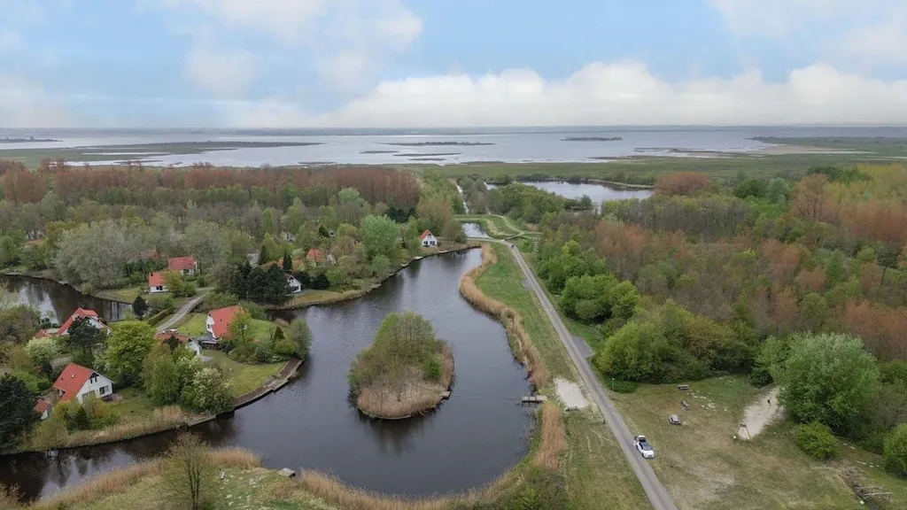 Õhuvaade - Waterfront Bungalow with Free View in Lauwersoog