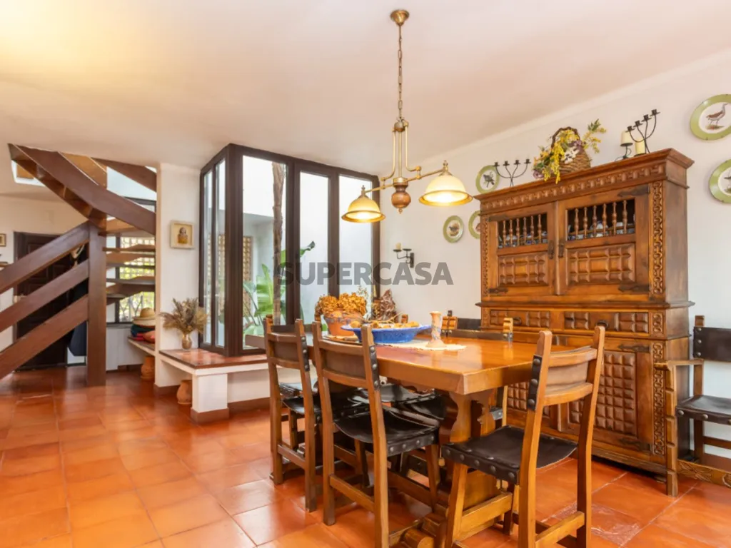 Salle à manger - Luxury Villa with Garden in Sesimbra