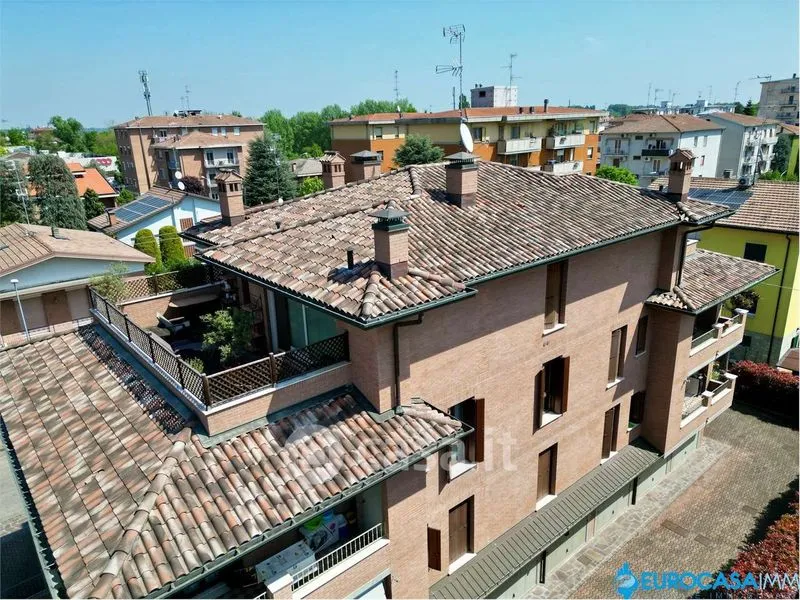 Vue aérienne - Prestigious Attico with Terraces in Carpi