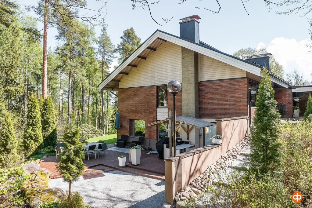 Esterno - Architectural House with Garden in Halikko