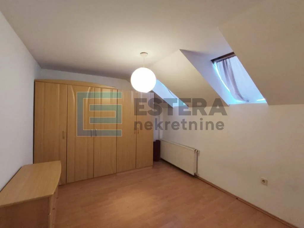 Pièces - Two-Bedroom Flat with Terrace in Ivanec Centre