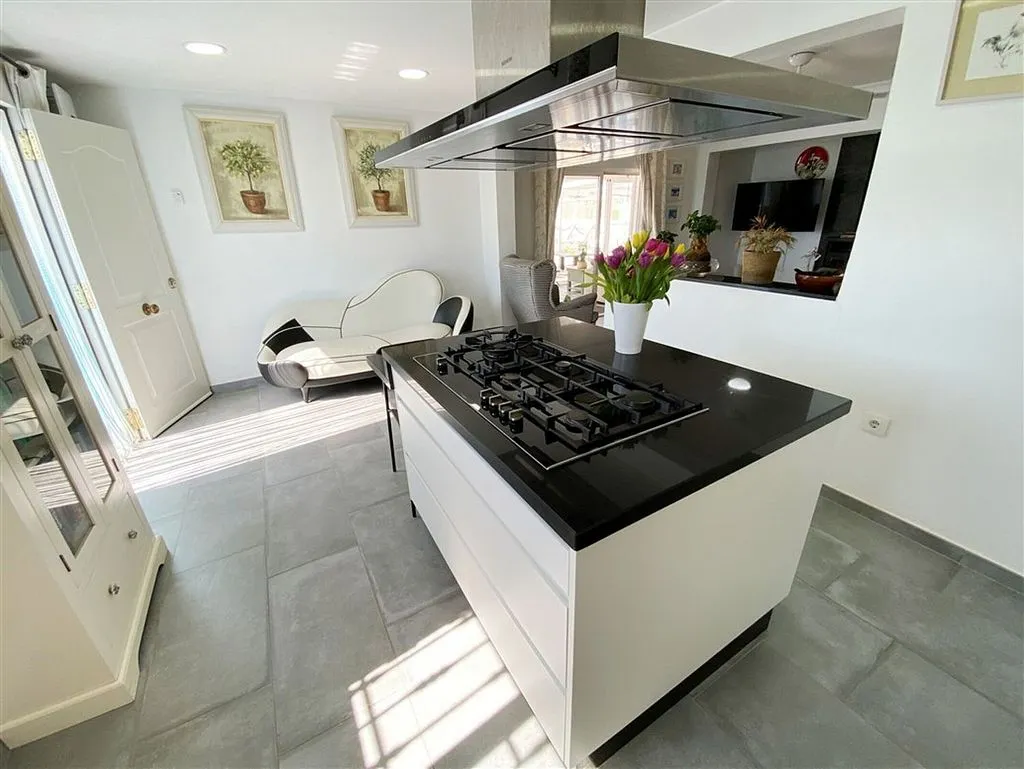 Cuisine - Modern Chalet with Pool and Terrace in Huércal-Overa